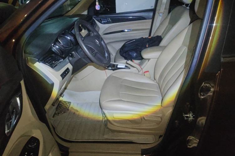 Used Baojun 730 2016 1.8L iAMT Comfort Version 7 Seats Left Front Seat