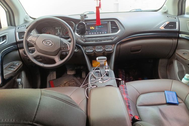 Used GAC Trumpchi GS4 2017 235T Automatic Two-Wheel Drive Prestige Edition Center Console