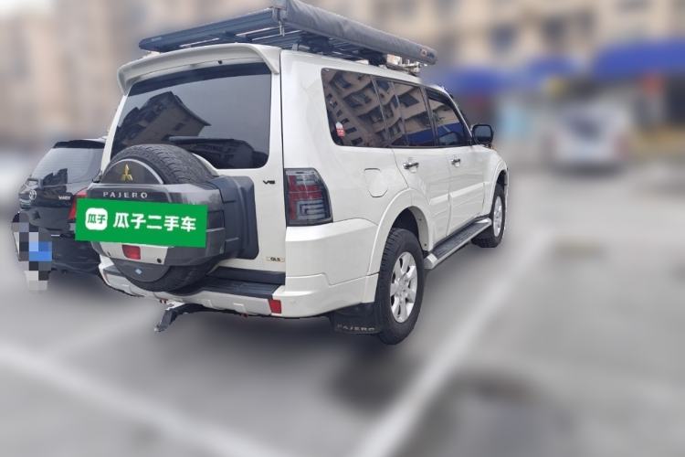 Used Mitsubishi Pajero 2016 3.0L Automatic Luxury Version China V Standard
