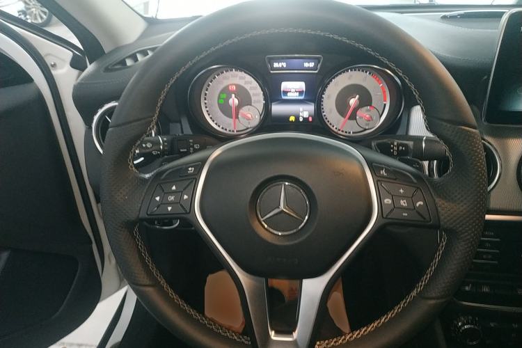 Used Mercedes-Benz GLA 2016 GLA 220 4MATIC Luxury Model