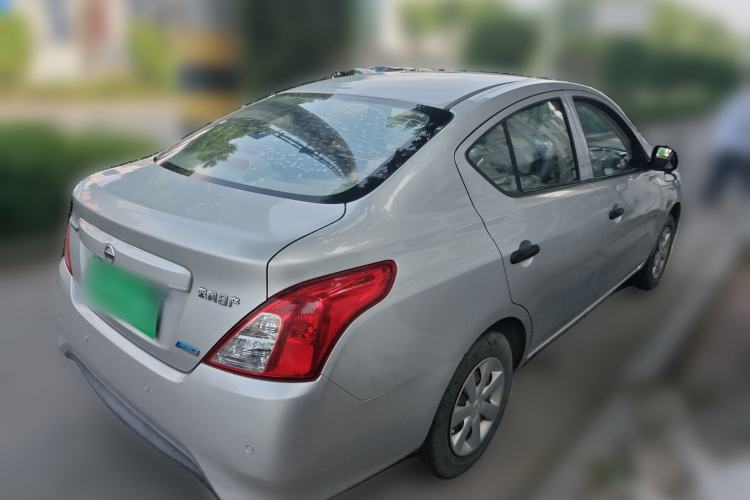Used Nissan Sunny 2015 1.5XE Manual Comfort Edition Rear Right 45 Deg