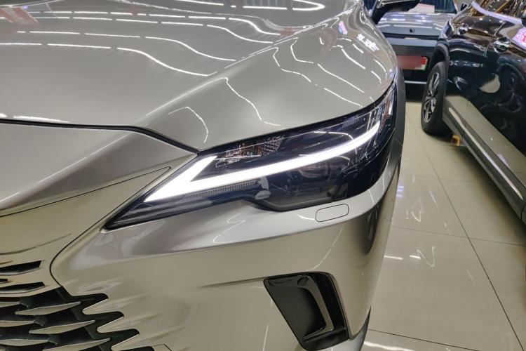 Used Lexus RX 2023 350h Two-Wheel Drive Enjoyment Version