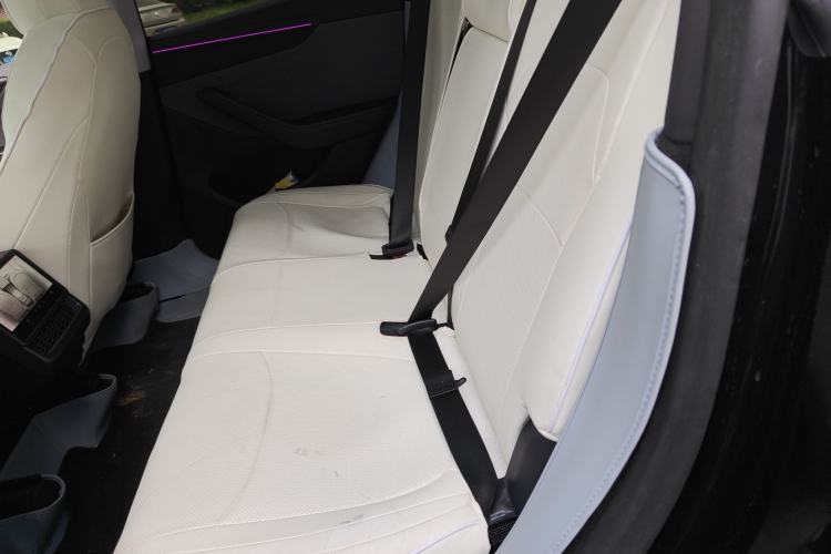 Used Tesla Model Y 2025 Rear-Wheel-Drive Version