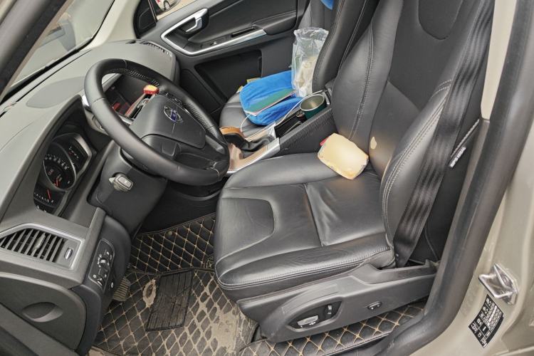 Used Volvo XC60 2017 T5 Smart Upgrade Edition