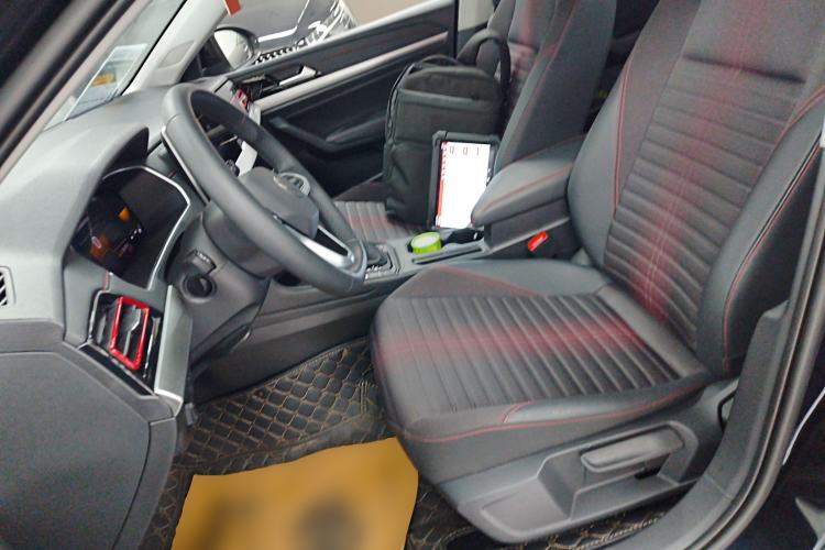 Used Volkswagen Lavida 2024 300TSI DSG Starry Sky Deluxe Edition Left Front Seat