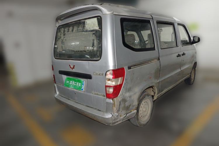 Used Wuling Zhiguang 2010 1.0L New Version Practical Short-Body L2Y
