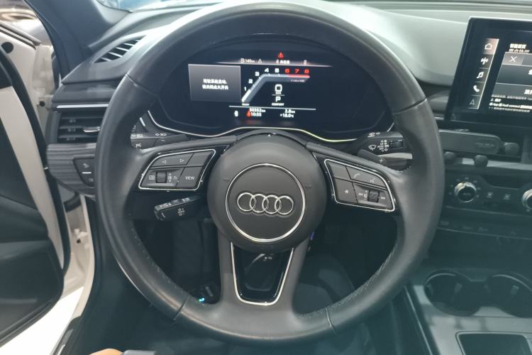 Used Audi A4L 2022 40 TFSI Fashion Dynamic Model
