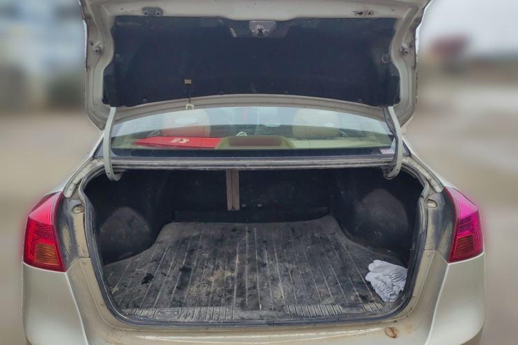 Used Buick Excelle 2011 1.6 LE-MT
