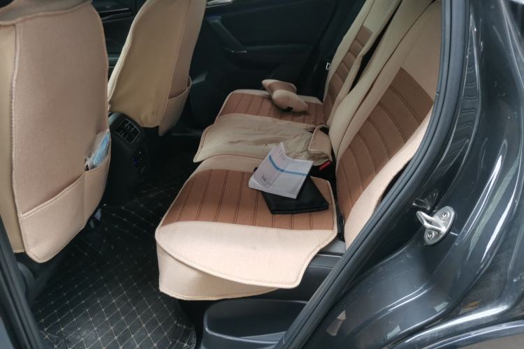 Used Volkswagen Tayron X 2020 380TSI Four-Wheel Drive Flagship Smart Connectivity Version Left Rear Seat