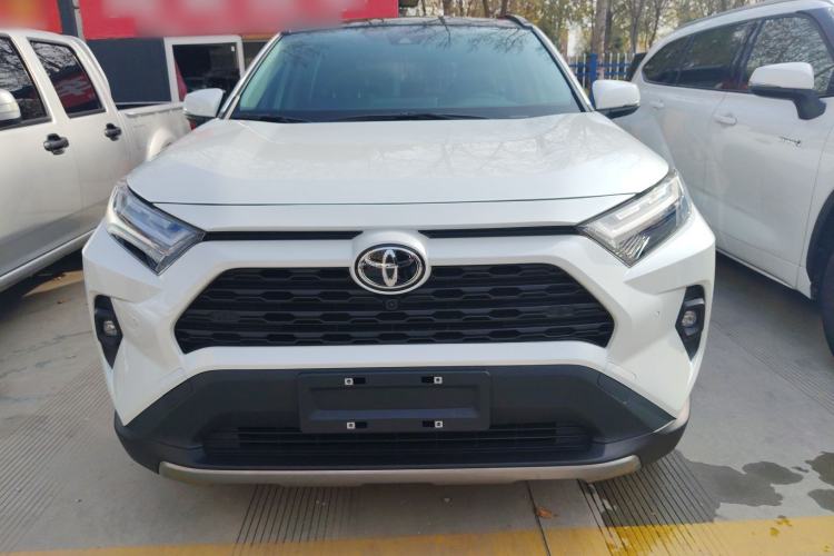 Used Toyota RAV4 2023 2.0L CVT Two-Wheel Drive Fashion Plus Edition
