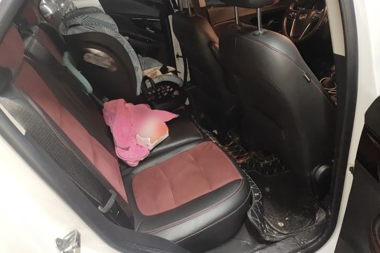 Used Buick Encore 2016 18T Automatic Two-Wheel Drive Urban Elite Model Left Rear Seat