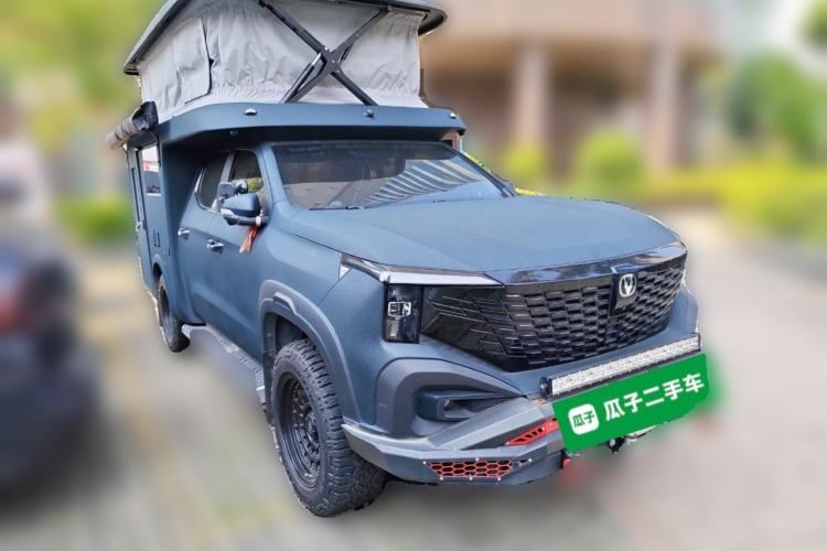 Used CHANGAN Hunter 2024 Knight Edition Flagship Model Dual-Motor All-Wheel Drive Standard Box
