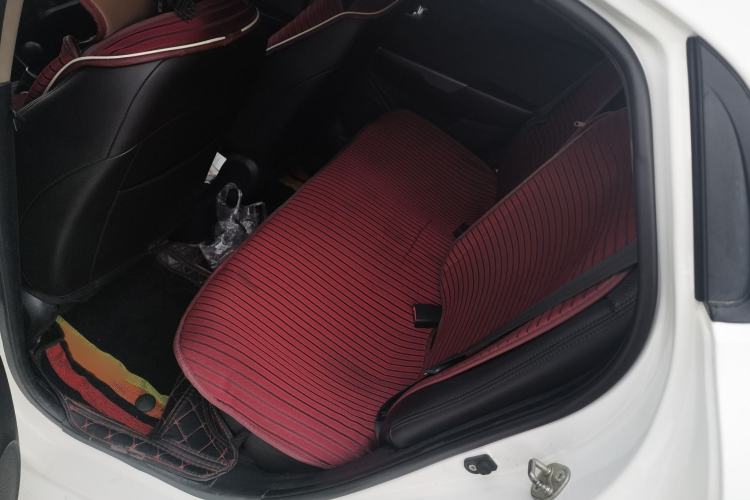 Used Kia K2 2015 Sedan 1.4L MT GLS