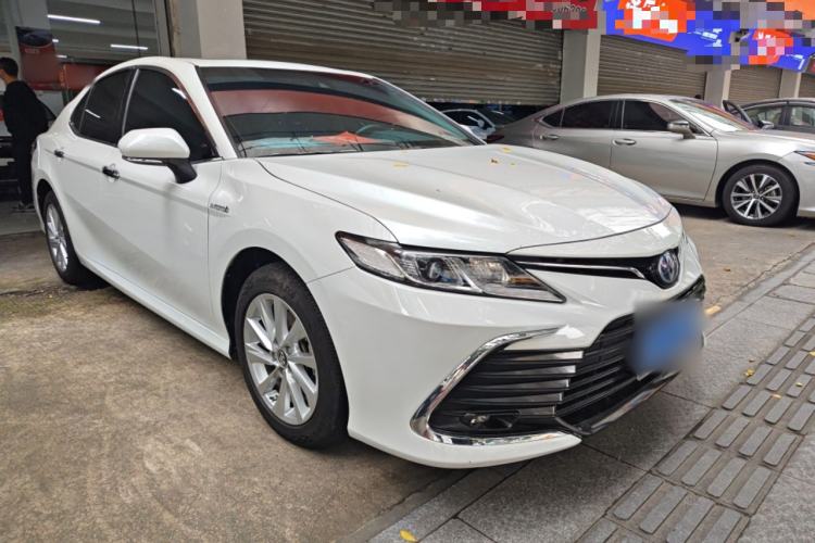 Used Toyota Camry 2023 Dual-Motor 2.5 HGVP Leading Edition