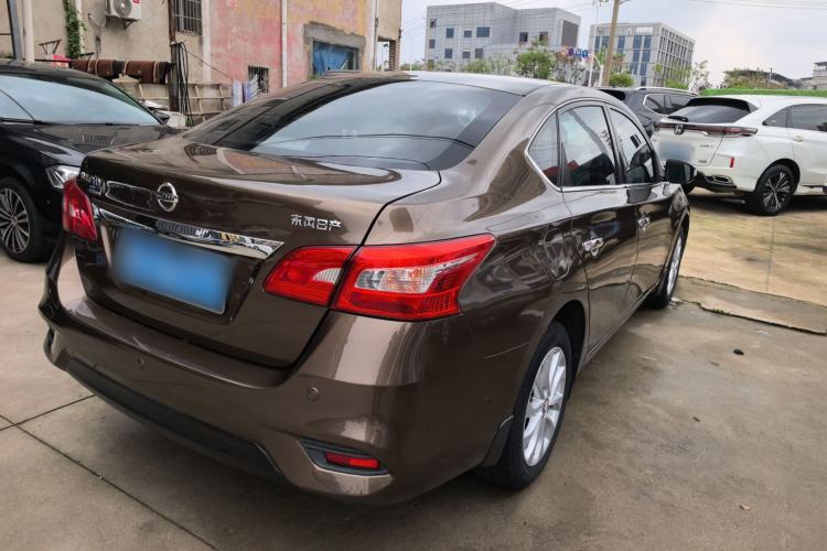 Used Nissan Sylphy 2016 1.6 XL CVT Luxury Edition Rear Right 45 Deg