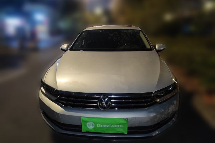 Used Volkswagen Magotan 2018 330TSI DSG Luxury Model