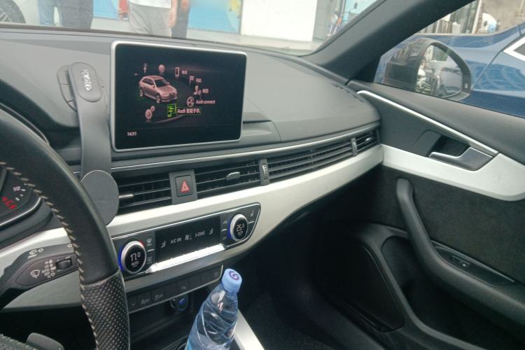 Used Audi A4 2020 Avant Avant-garde 40 TFSI Fashionable and Dynamic Model