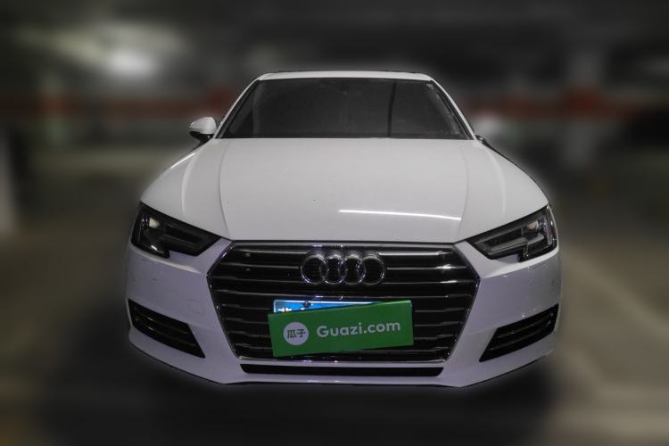 Used Audi A4L 2018 30th Anniversary Edition 40 TFSI Trendy Model