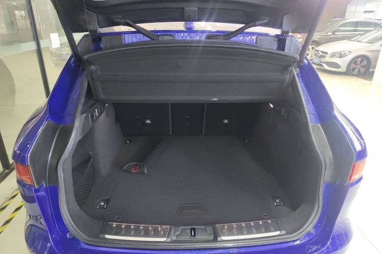 Used Jaguar F-PACE 2019 2.0T Four-Wheel Drive Urban Luxury Edition