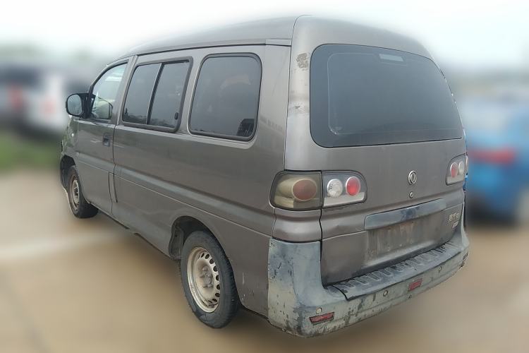 Used FORTHING Lingzhi 2016 V3 1.5L 5-Seater Special Offer Model Rear Left 45 Deg