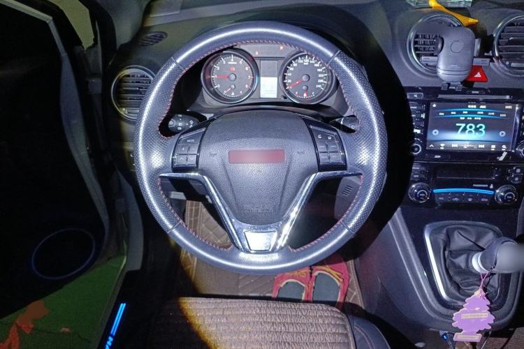 Used Haval H6 2013 Upgraded Model 1.5T Manual Two-Wheel Drive Elite Version