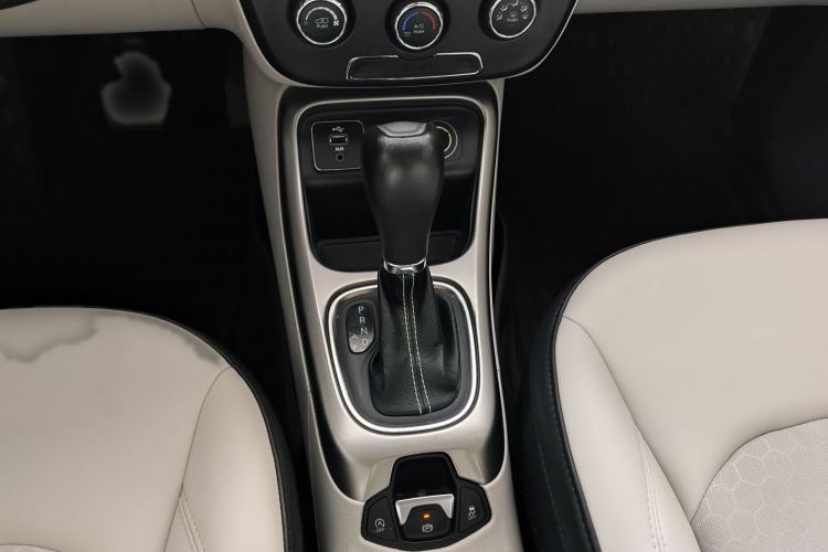 Used Jeep Compass 2017 200T Automatic Comfort Edition
