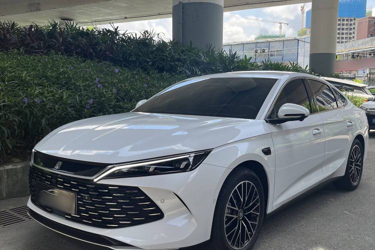 Used BYD Qin L 2025 DM-i Smart Drive 120KM Excellence Model