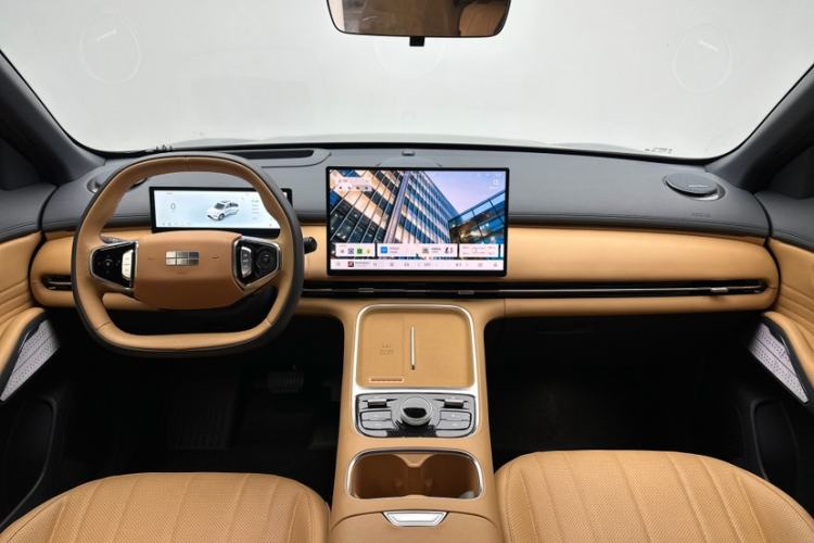 Used Geely Galaxy Galaxy Xingjian 7 EM-i 2025 120km Flagship Edition
