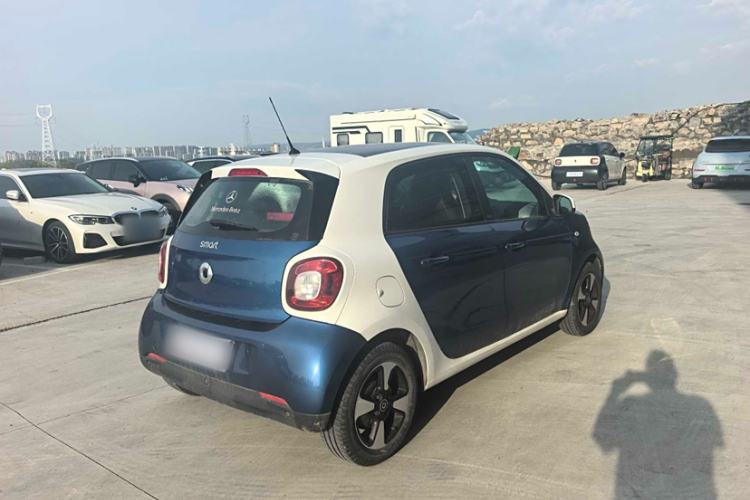 Used smart forfour 2018 1.0L 52kW Passion Edition