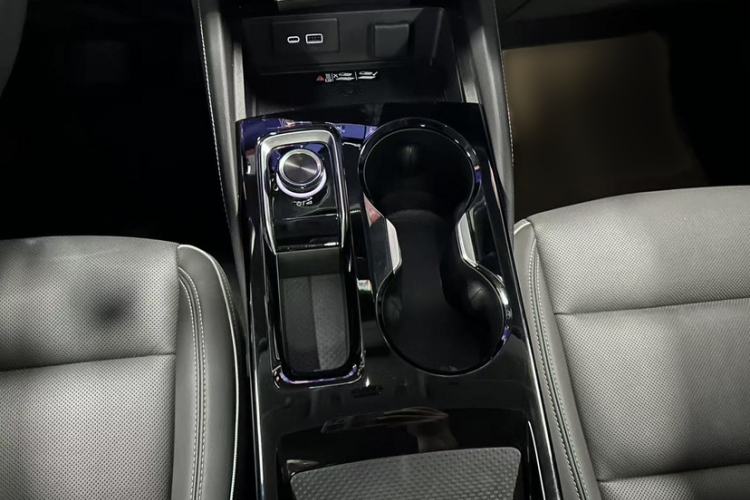 Used Buick Envision 2024 Encore Plus 28T AWD Luxury Edition