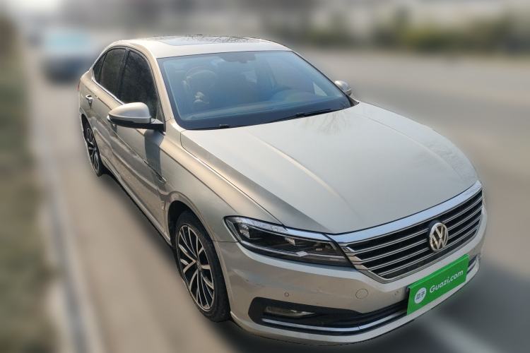 Used Volkswagen Lavida 2018 280TSI DSG Luxury Edition China V Standard Front Right 45 Deg