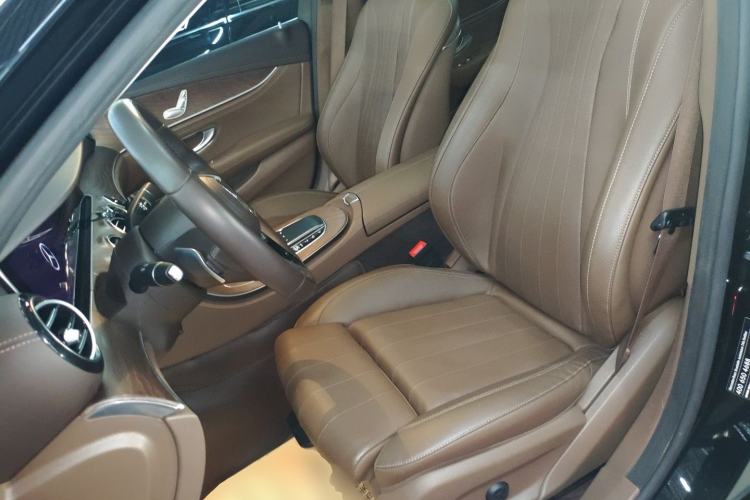 Used Mercedes-Benz E-Class 2023 E 260 L
