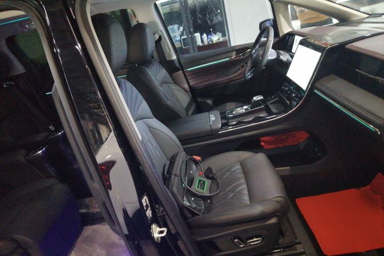 Used GAC Trumpchi M8 2024 Master Series 400T Ultimate Edition
