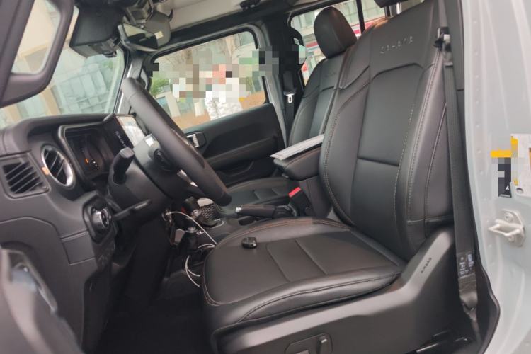 Used Jeep Wrangler 2024 2.0T Sahara Four-Door Edition
