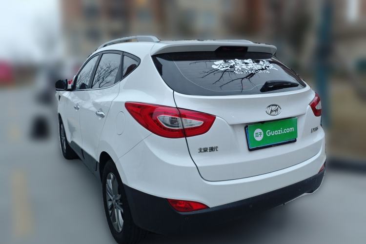 Used Hyundai ix35 2015 2.0L Automatic 2WD Smart Version China V Standard