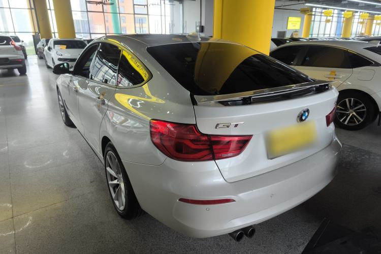 Used BMW 3 Series GT 2018 320i Sport Edition
