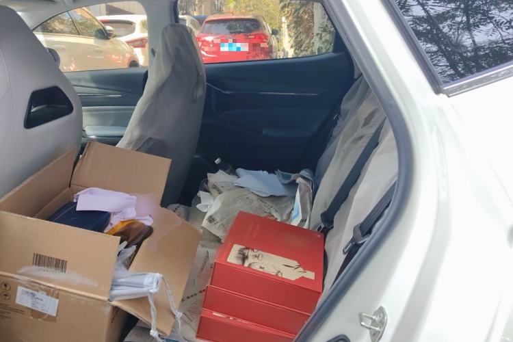 Used CHANGAN OSHAN X5 PLUS 2023 1.5T DCT Smart & Fun AI Edition
