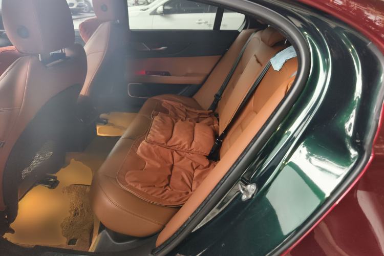 Used Jaguar XEL 2024 2.0T 250 PS R-DYNAMIC S Advanced Sport Edition
