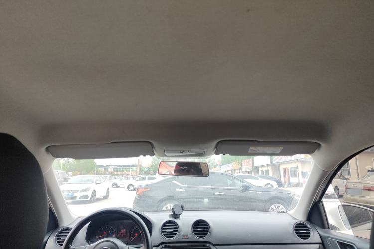 Used Volkswagen Jetta 2015 Value Edition 1.6L Automatic Fashion Version Headliner