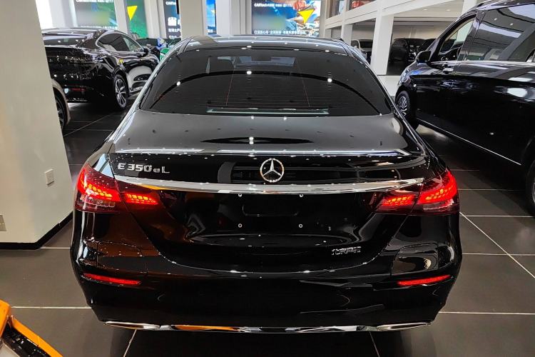 Used Mercedes-Benz E-Class New Energy 2021 E 350 e L Plug-in Hybrid Sports Sedan
