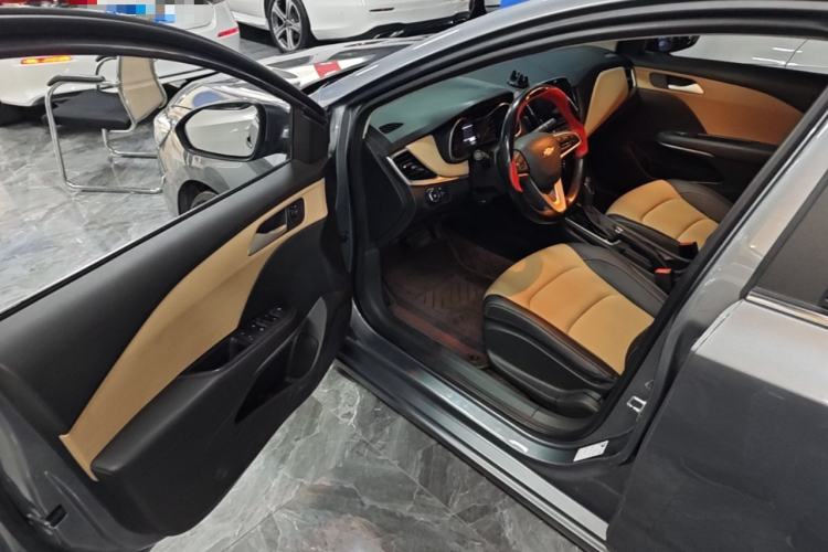 Used Chevrolet Monza 2022 320 Automatic Enjoyment Edition Driver Seat