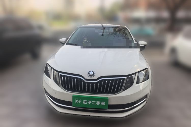 Used Skoda Octavia 2019 1.5L Manual Luxury Edition
