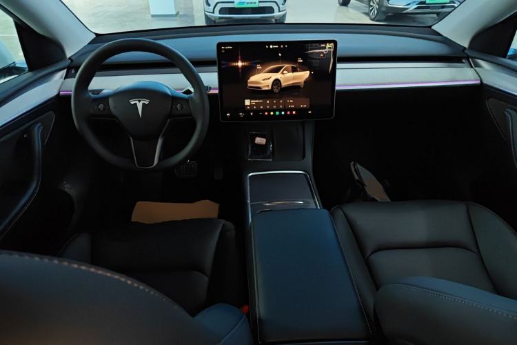 Used Tesla Model Y 2024 Rear-Wheel-Drive Version