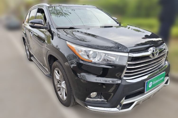 Used Toyota Highlander 2015 2.0T Four-Wheel Drive Luxury Edition 7-Seater Front Right 45 Deg