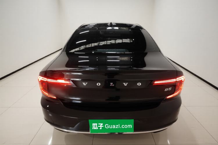 Used Volvo S90 2021 B5 Zhiyi Luxury Edition
