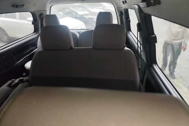 Used JAC Group Refine 2011 2.0L Shuttle Gasoline Standard Edition HFC4GA3 Left Rear Seat