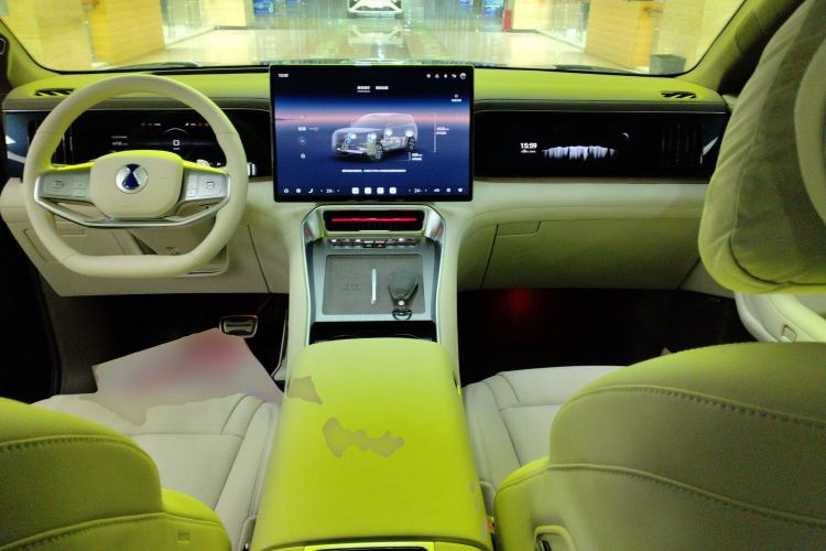 Used Denza N8L 2025 Model Flagship Model