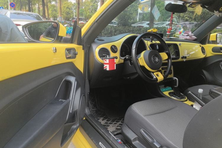 Used Volkswagen Beetle 2013 1.4TSI Fashion Edition Driver Seat