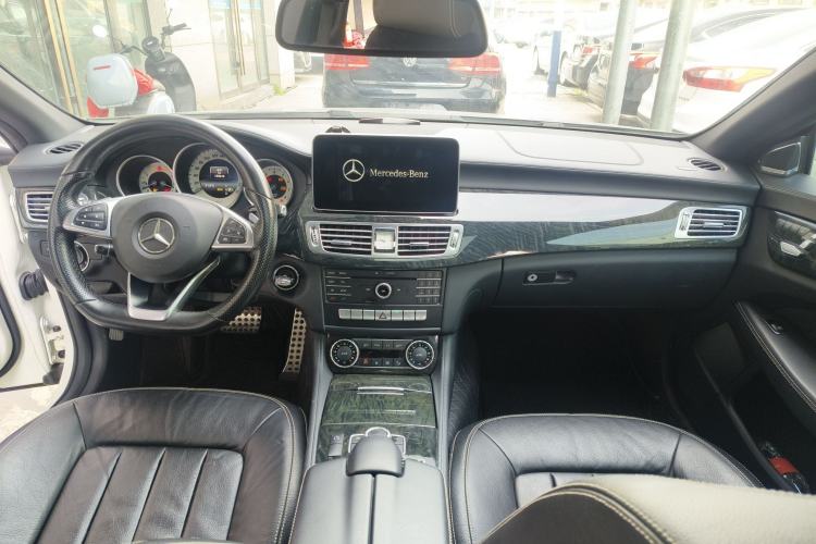 Used Mercedes-Benz CLS 2017 CLS 260 Elegant Edition Interior 4
