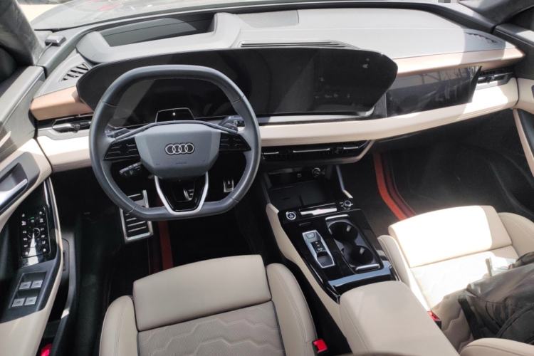 Used Audi Q6L e-tron 2026 First Launch Navigation Edition Center Console